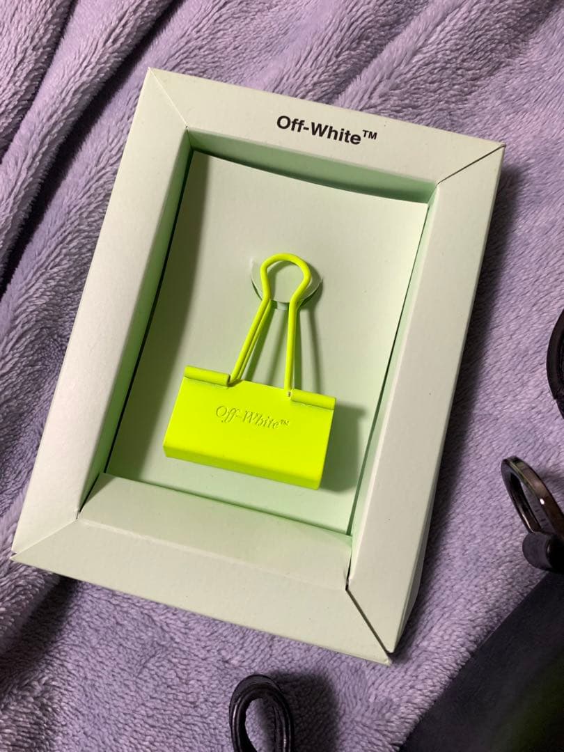 OFF-WHITE \"SCULPTURE\" ショルダーバッグ