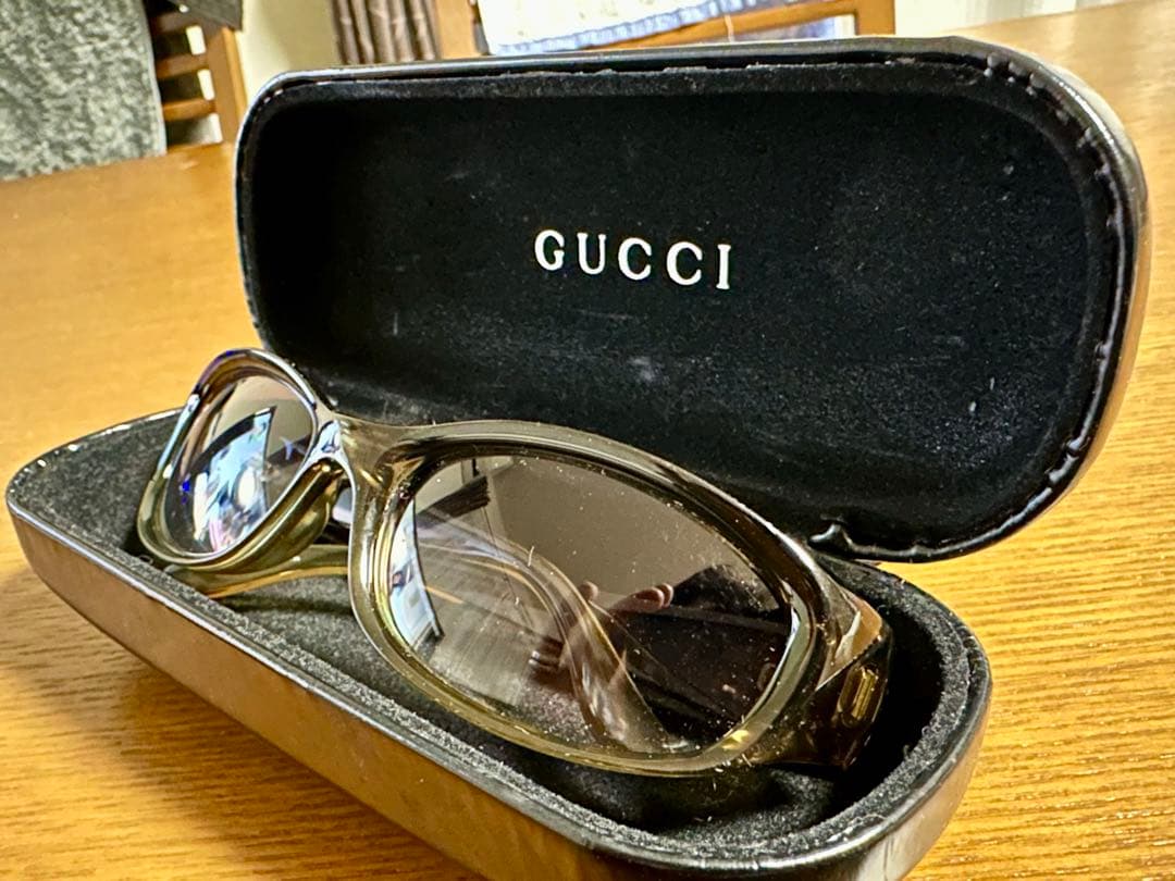 見切り処分 美品！GUCCI ブラウン 系サングラス 専用ケース付き - メルカリ
