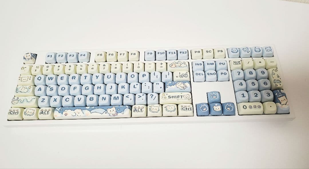 メカニカルキーボード 108KEY、青軸、US配列 - メルカリ