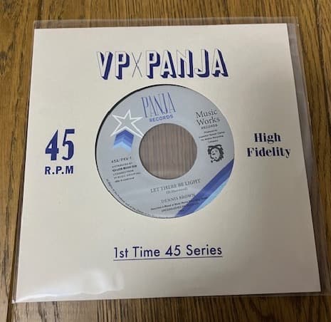 Dennis Brown / Let There be Light 7インチ - メルカリ