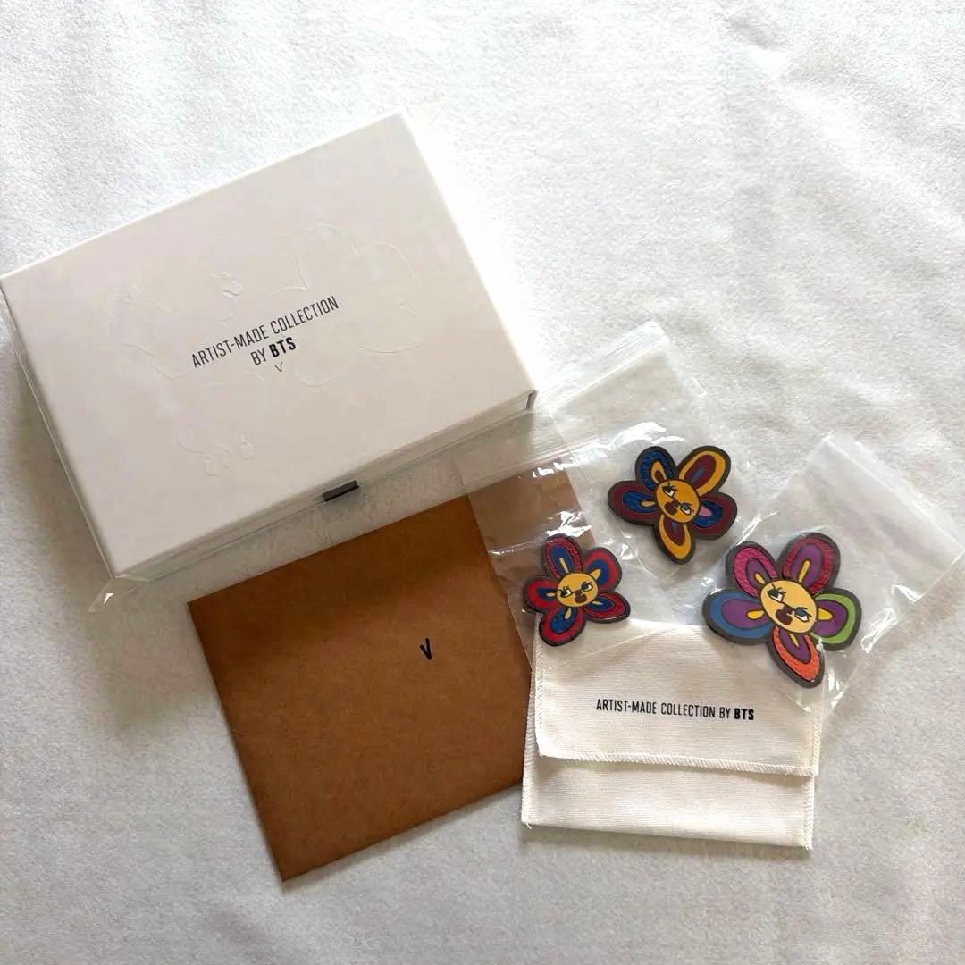BTS アーティストメイド ブローチ Flower テテ テヒョン - メルカリ
