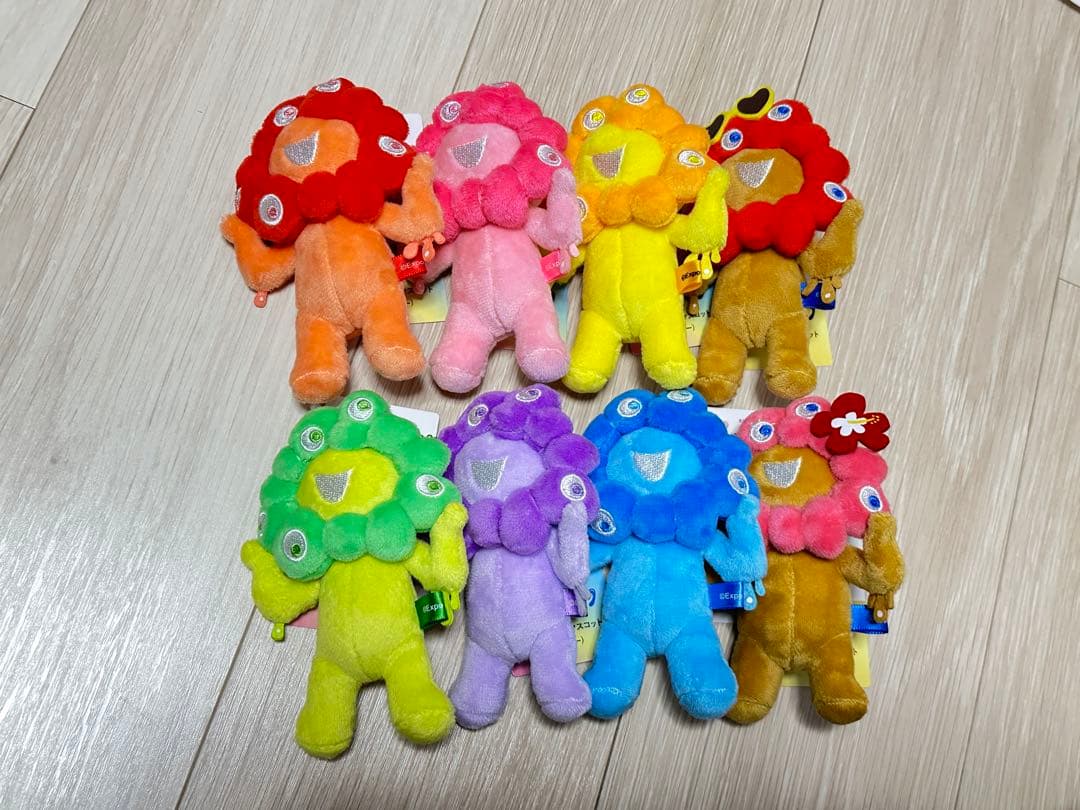 ミャクミャク ボールチェーンマスコット 推しカラー8種 コンプリート