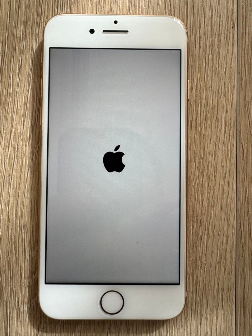 Apple iPhone 8 ピンクゴールド au 本体 SIMロック解除済】au iPhone8 64GB A1906 (MQ7A2J/A) ゴールド|中古