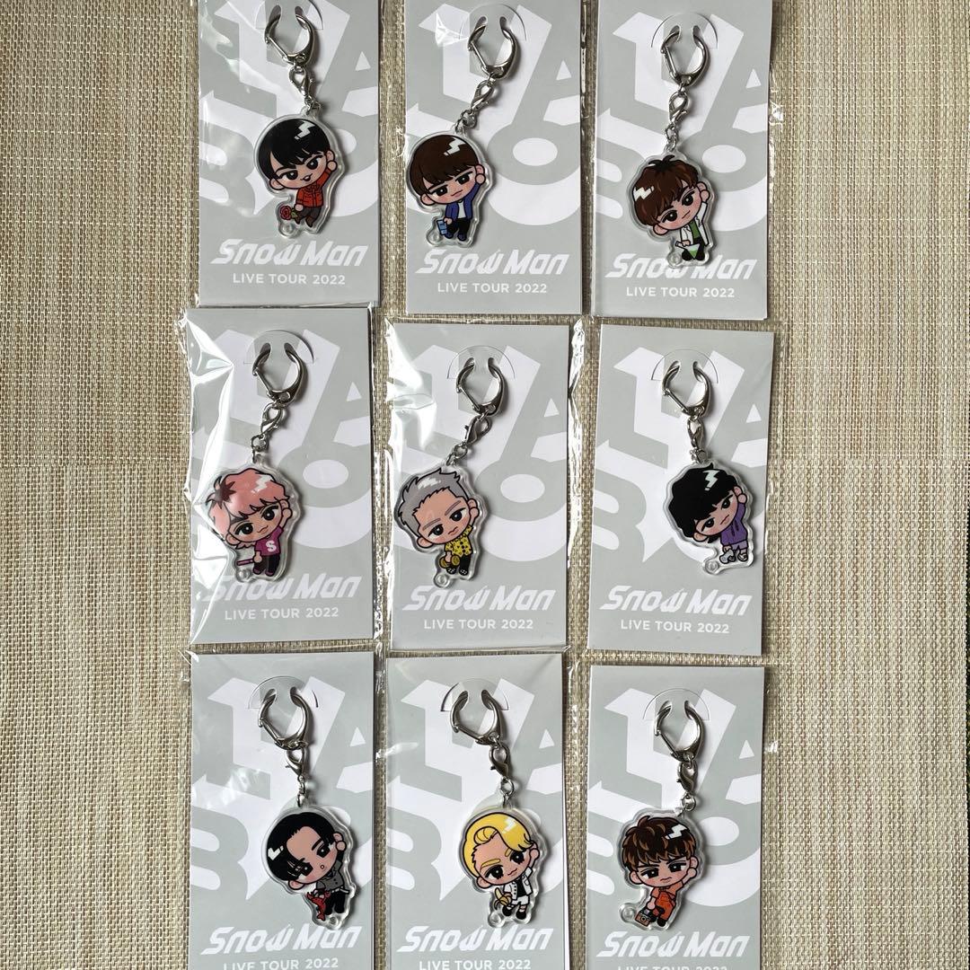 SnowMan すのチルアクリルキーホルダー 全員セット - メルカリ