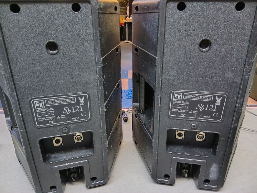 Electro-Voice Sb121 スピーカー中古品 ケーブル付属 - メルカリ