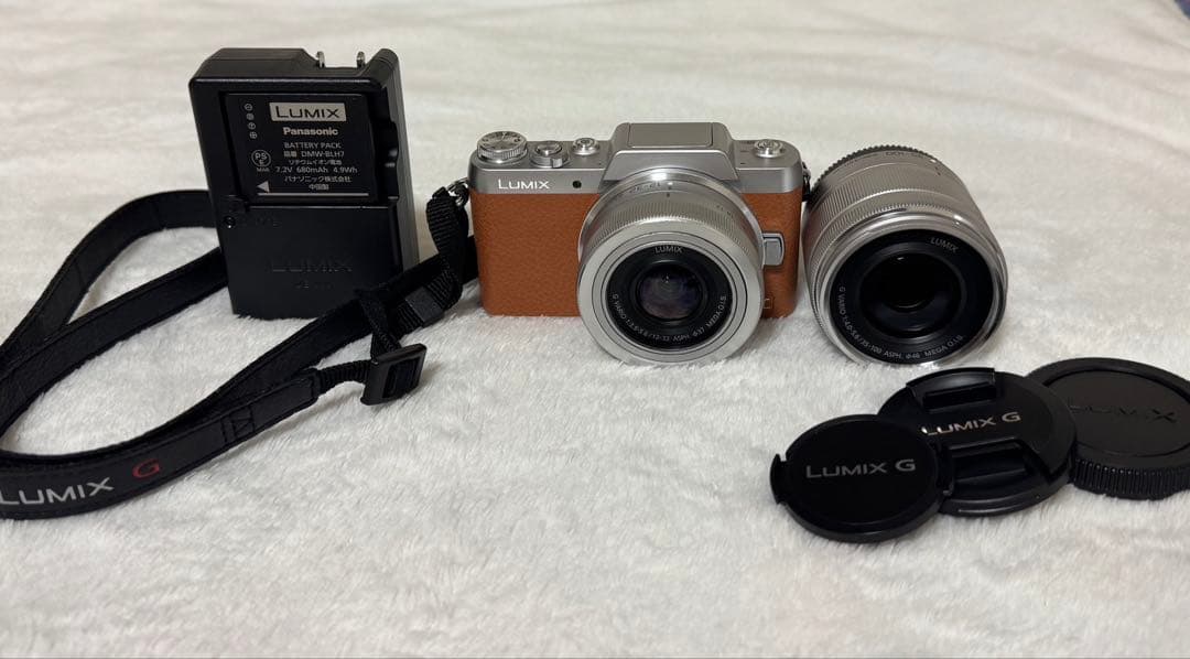 Panasonic LUMIX DMC-GF7 ミラーレス一眼カメラ　即使用可 LUMIX パナソニック ミラーレス Panasonic DMC-GF7 レンズキット