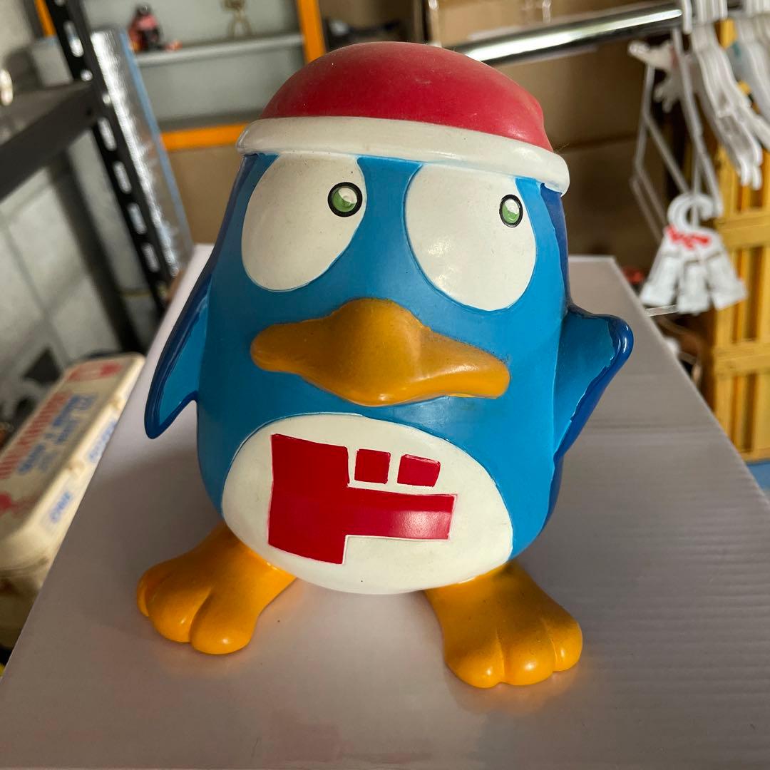 ドン・キホーテ ドンペンくん ソフビ貯金箱 - メルカリ