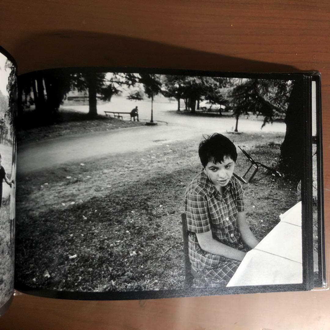 珍しい本) 初版 Raymond Depardon MANICOMIO 洋書 - メルカリ