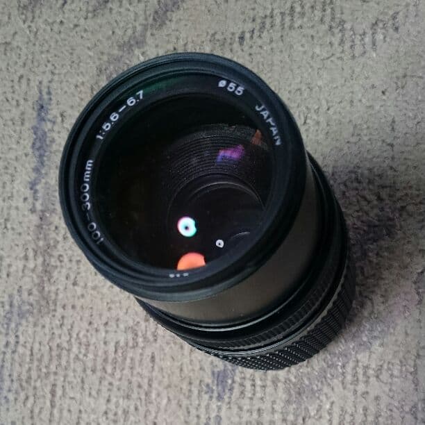 Tokina ズームレンズ 100-300 F3.5-6.7