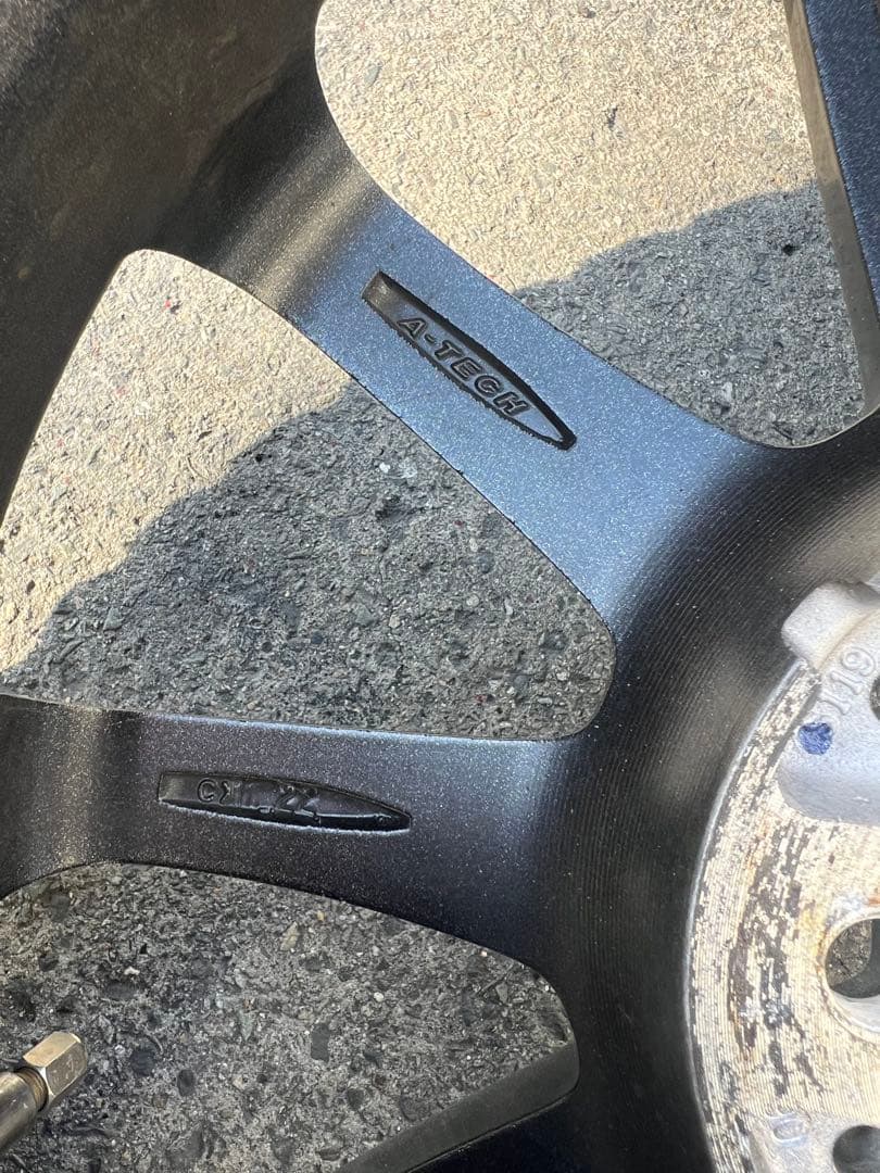 スタッドレス205/55R16 16×6.5j PCD100 ET48 TOYO