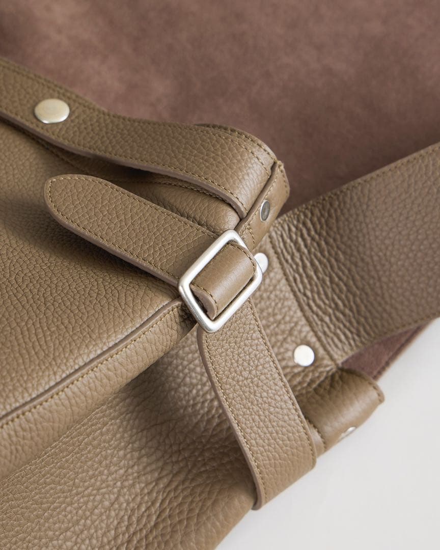 NICENESS 渋谷パルコ ポップアップ限定 L.HEFNER レザーバッグ - メルカリ