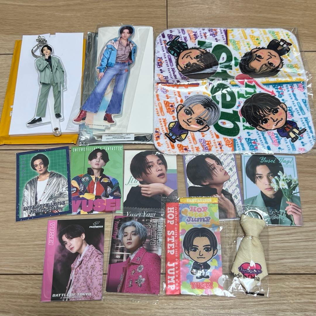 FANTASTICS 八木勇征 グッズまとめ売り - メルカリ