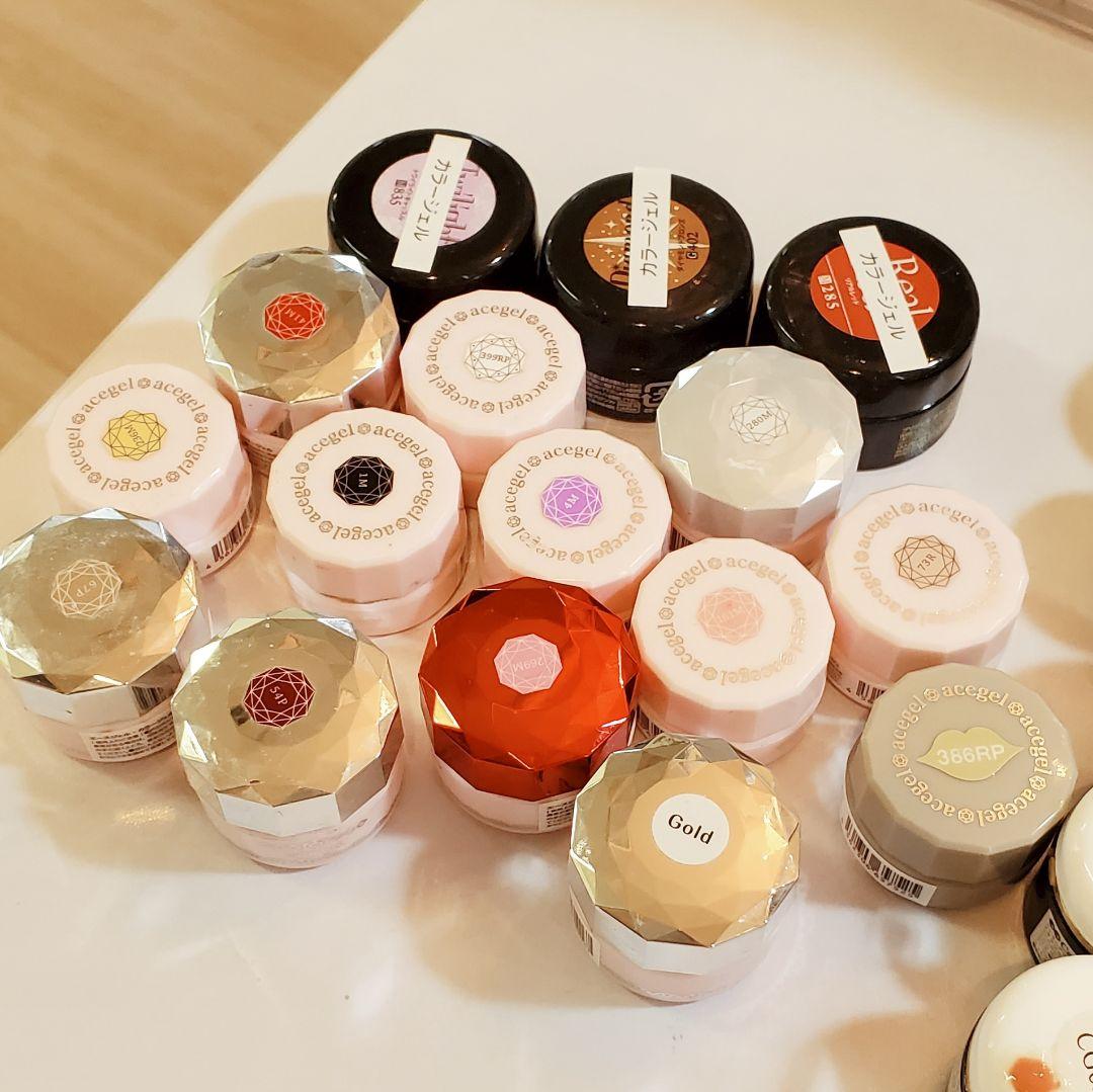 送料込！プリ・カル・エースのジェルネイル☆計33色！カラーチャート