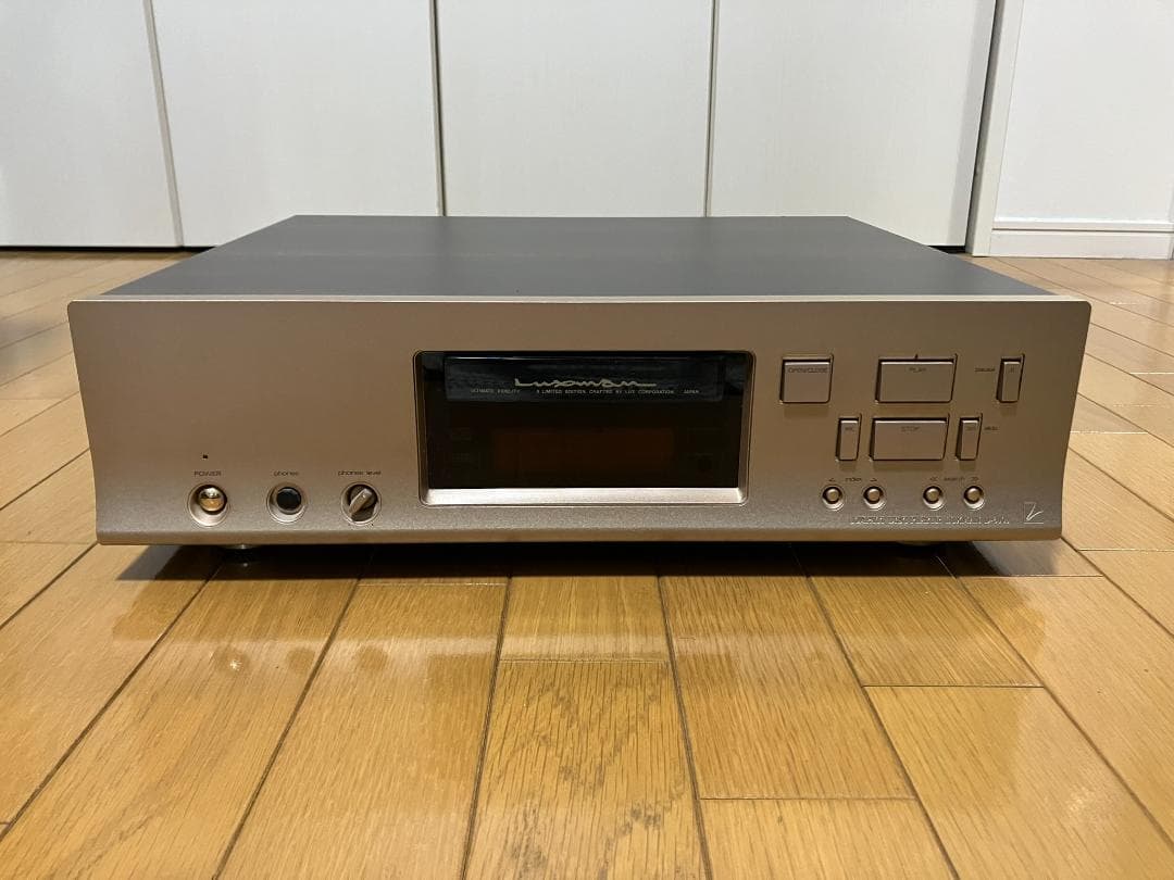 LUXMAN　ラックスマン　Ｄ-600s　CDプレーヤー LUXMAN D-600s Specifications Luxman