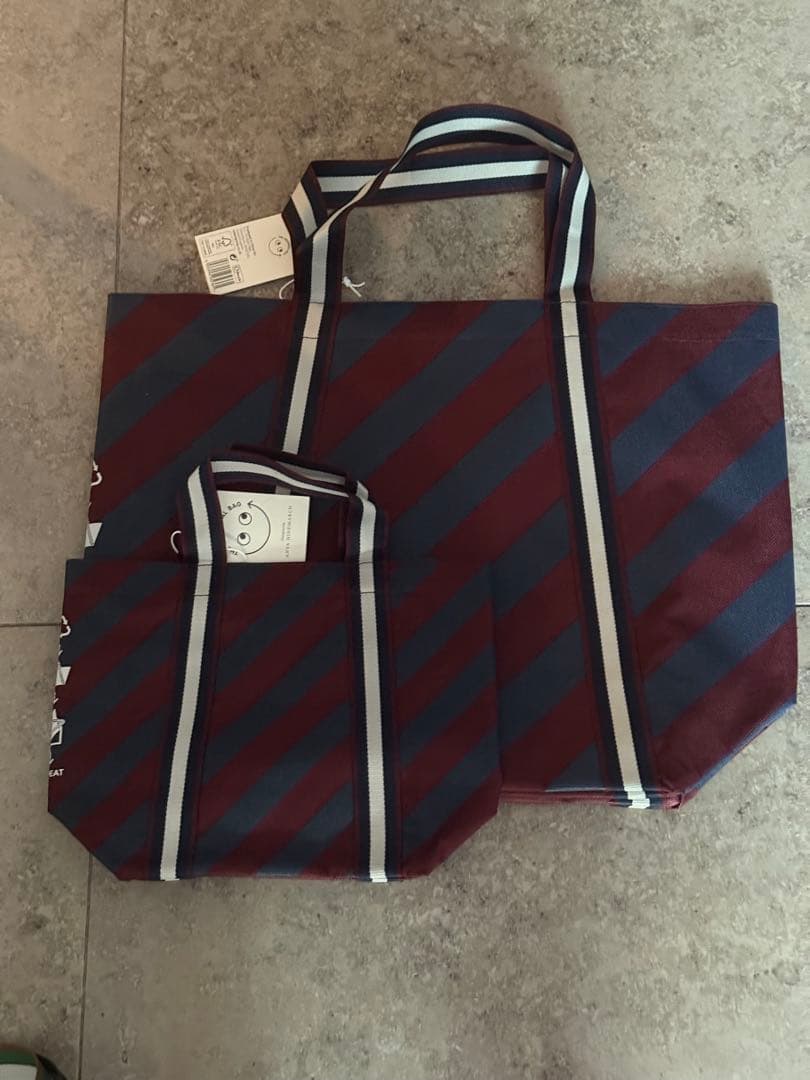 新品タグ付】ロンドン本店限定 アニヤ・ハインドマーチ ユニバーサル