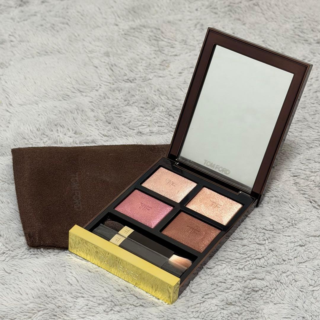 最終値下げ】トムフォード アイカラークォード 42A ヘイズィ