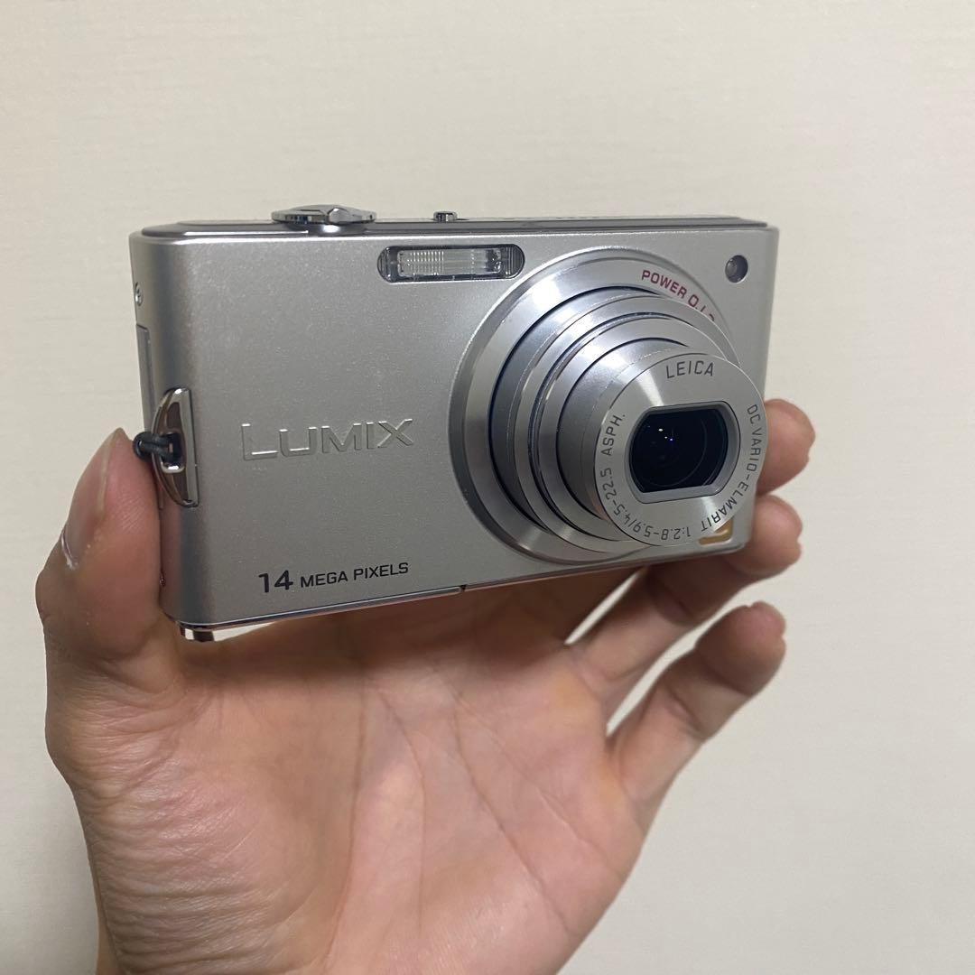 完動品】Panasonic DMC-FX66 CCD 1410万画素 付属あり - メルカリ