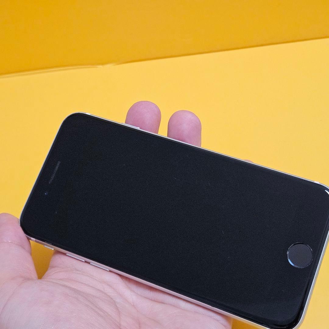iPhone SE2 64GB｜24時間以内発送#496 - メルカリ