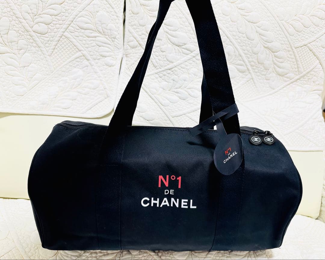 新品CHANEL ノベルティ☆ブラックトートボストンバッグジムバッグ旅行