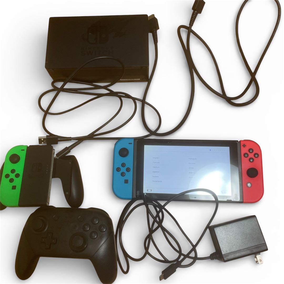 Nintendo Switch 本体 ジョイコン 青/赤/緑 プロコン付き 61Yb9jsraxL._AC_UF350,