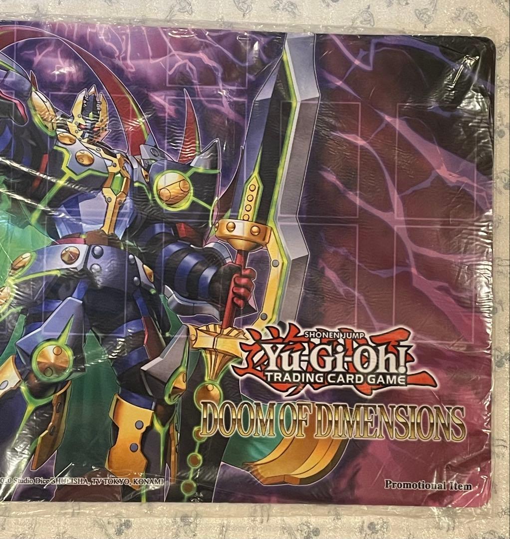 海外限定 DDDD偉次元王アーク・クライシス プレイマット 遊戯王 新品未