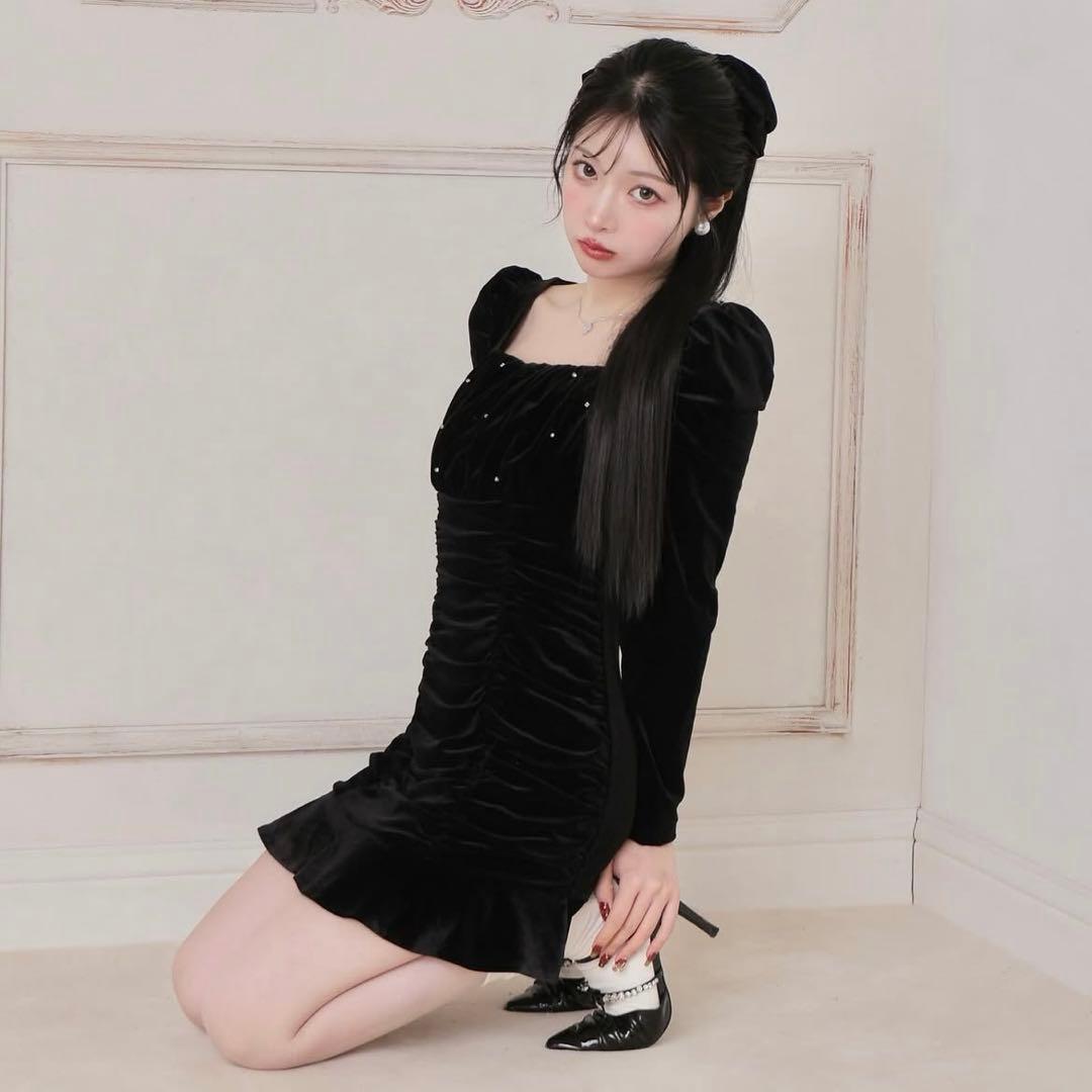 M me eme エムミーエメ/ベロアドレープミニドレス - メルカリ