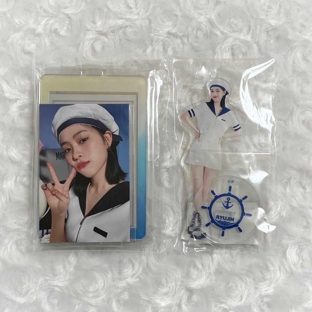 ITZY JYP POPUP 2023 フォトカードスタンド アクスタ リュジン - メルカリ