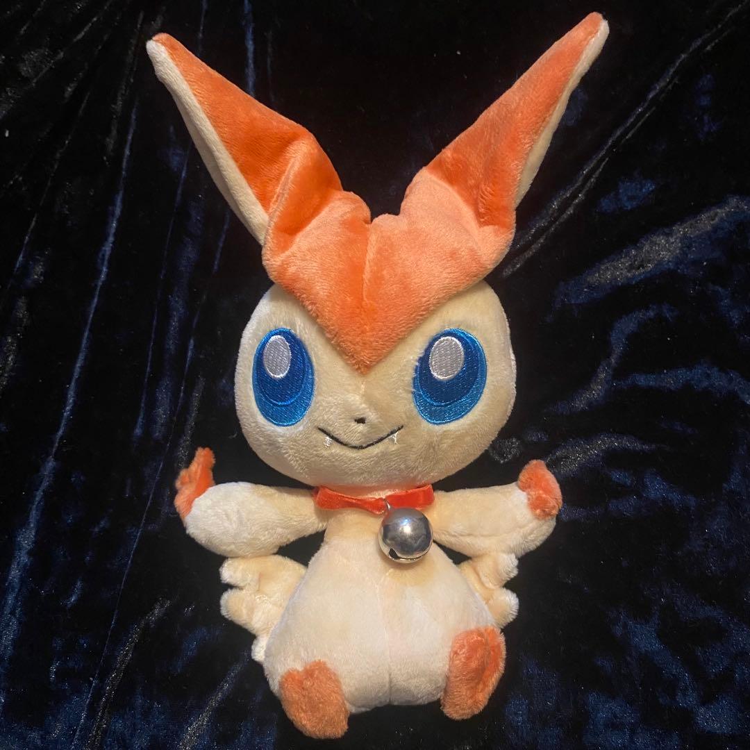 ポケモンセンタートウホク ぬいぐるみ やすらぎのすずをもった