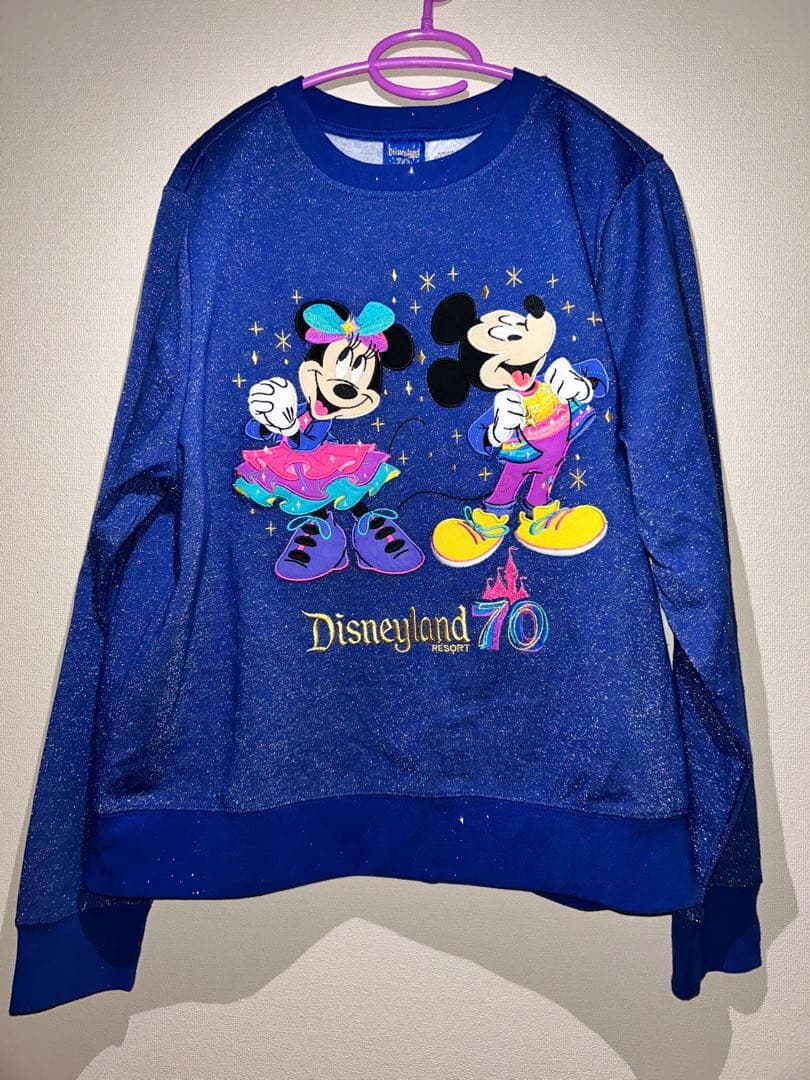アナハイム限定【新品】】ディズニー 70周年 ラメスウェット Lサイズ