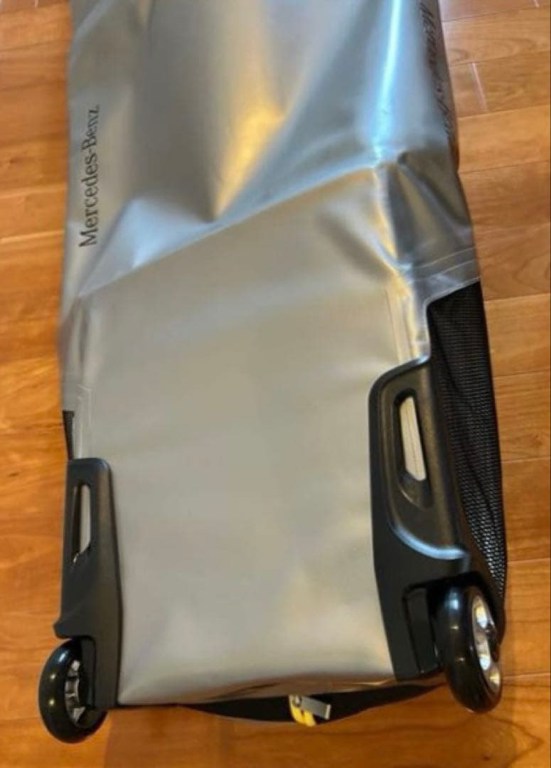純正・未使用】メルセデス・ベンツ スキー／スノーボードバッグ