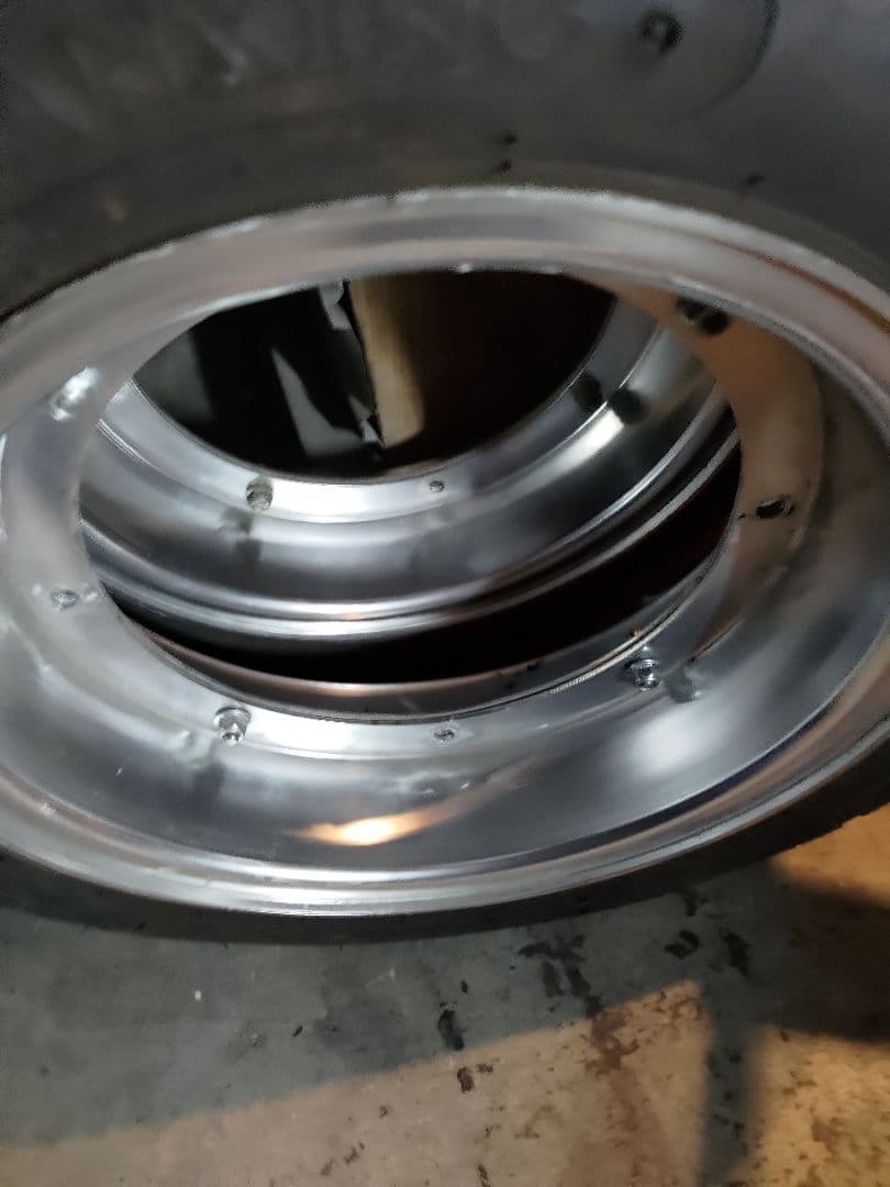 シャリー 　より取り外し　4本ハブ用　3.5j? 送料込み　タイヤ付き