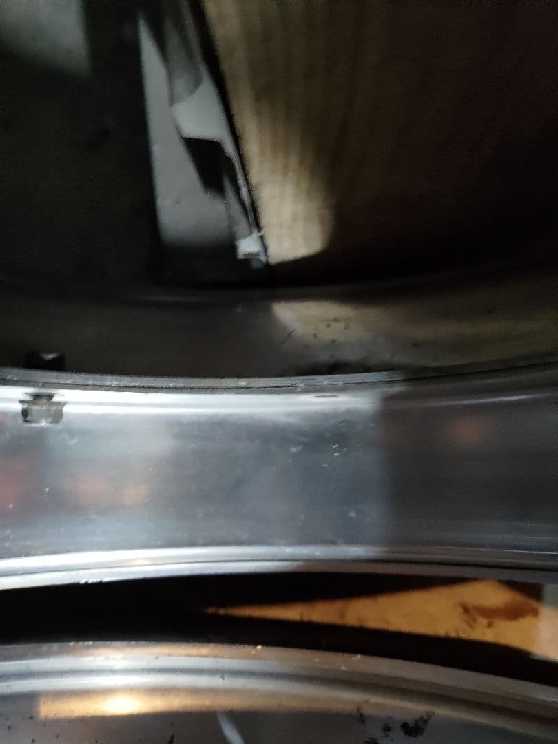 シャリー 　より取り外し　4本ハブ用　3.5j? 送料込み　タイヤ付き