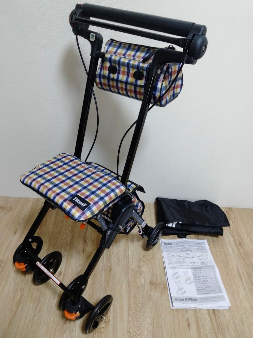 【美品】幸和製作所 シルバーカーTacaoF テイコブナノンDX　バッグ付き Tacaof シルバーカー おしゃれ 軽量 コンパクトタイプ テイコブナノン
