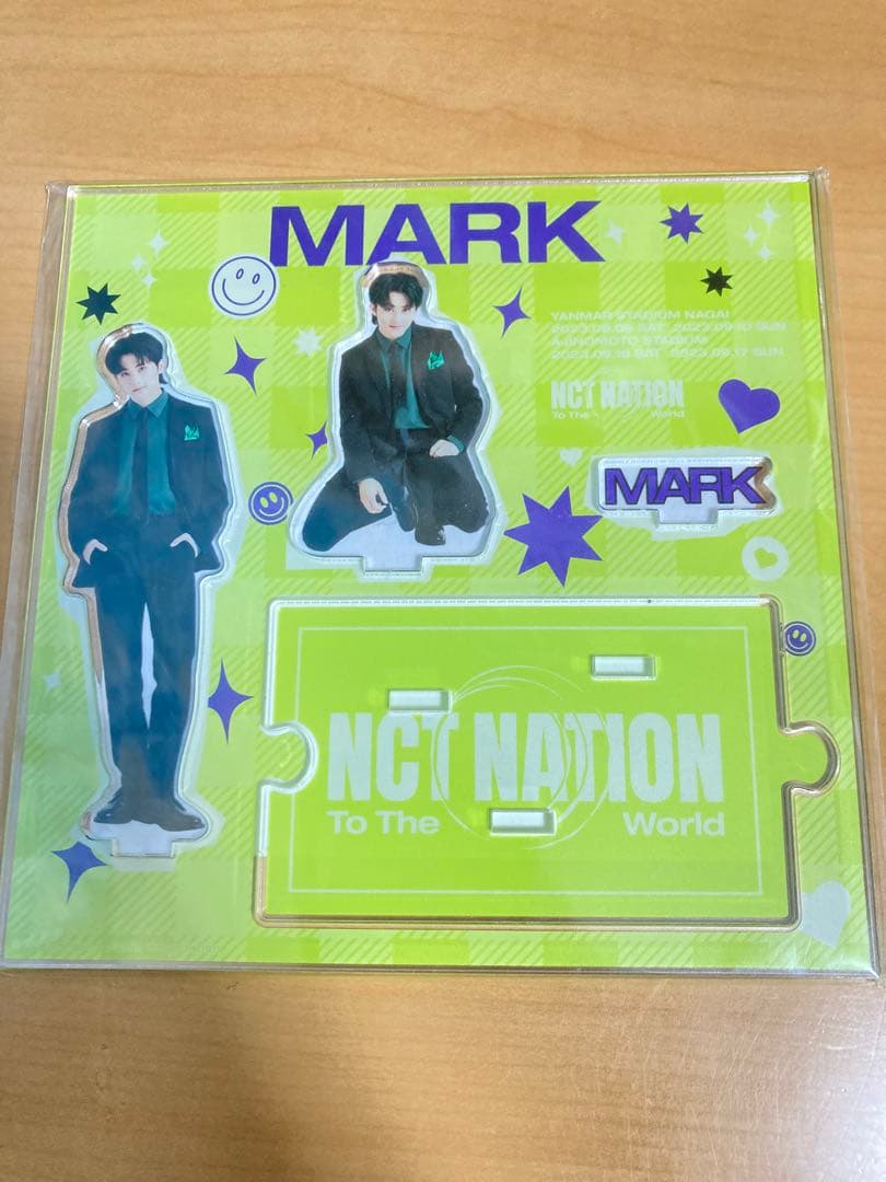 nct マーク アクスタ - メルカリ