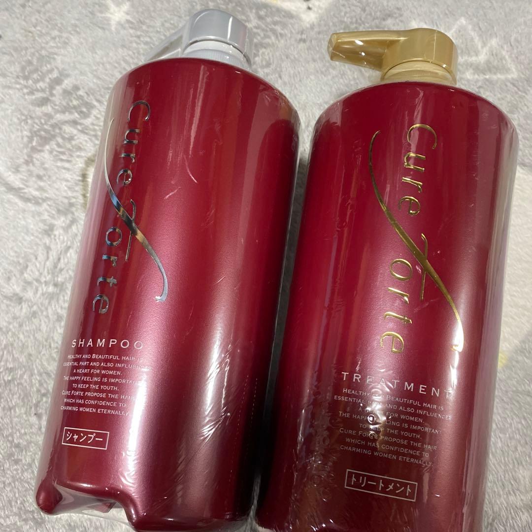 ♡キュアフォルテシャンプー・トリートメント 【ルビーネロリの香り