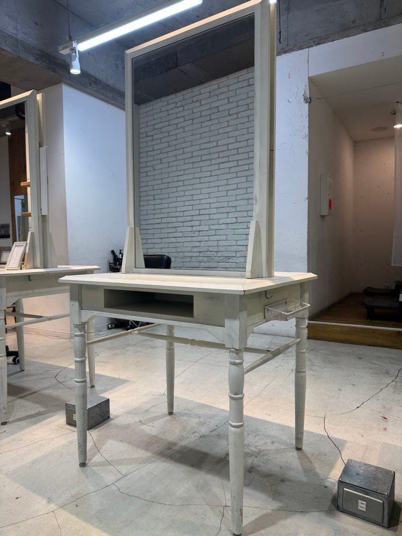 ホワイト 木製 ドレッサー 両面ミラー 美容室