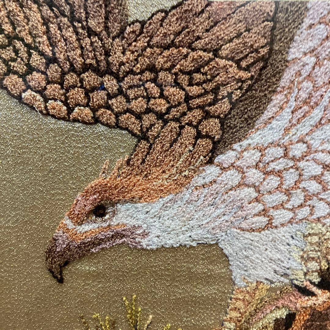 昭和レトロ 刺繍画 刺繍絵 鷹 松 縁起物 絵画 美術 芸術 額縁 額装