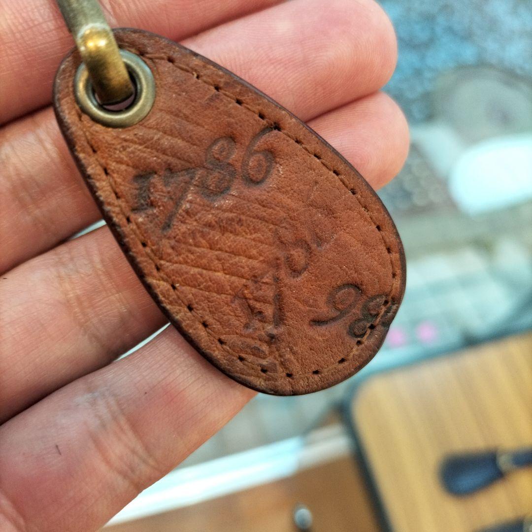 1786ロシアンカーフ 革タグナスカン2重リングD