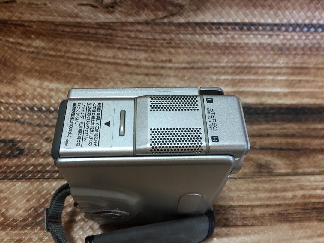 美品　撮影再生ダビングOK　VICTOR　GR-DVX7　付属品あり　液晶綺麗