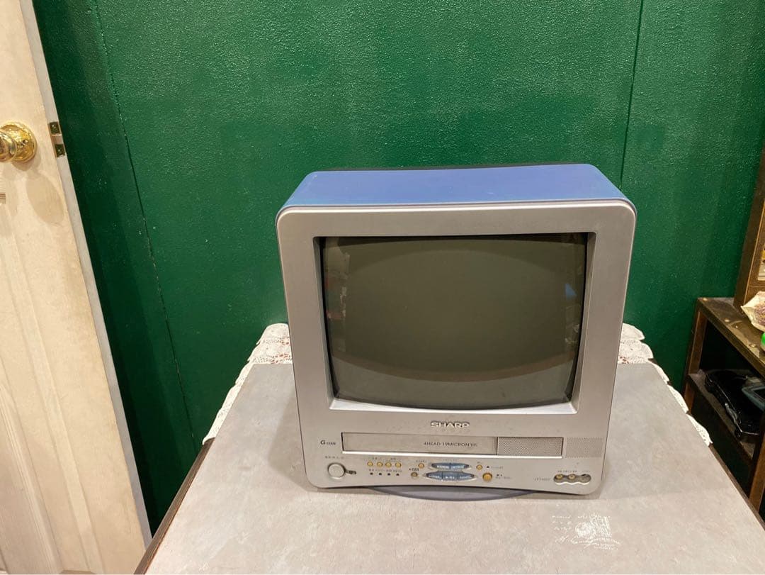 ジャンク シャープ テレビデオ ブラウン管テレビ ビデオ VHS - メルカリ