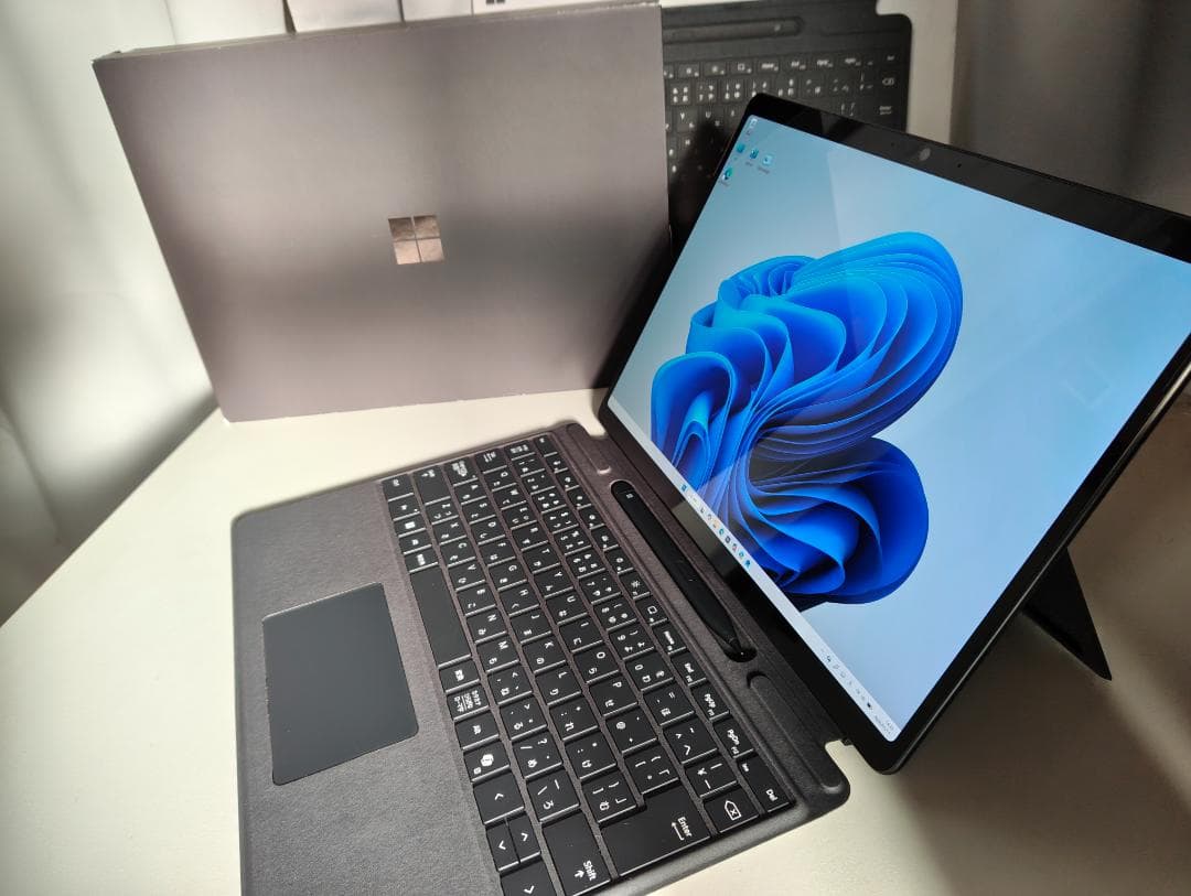 Surface Pro 第11世代 有機EL 512GB 純正キーボード＆ペン 第11世代Surface Pro発表、有機EL版は約30万円から。新型キーボードは8