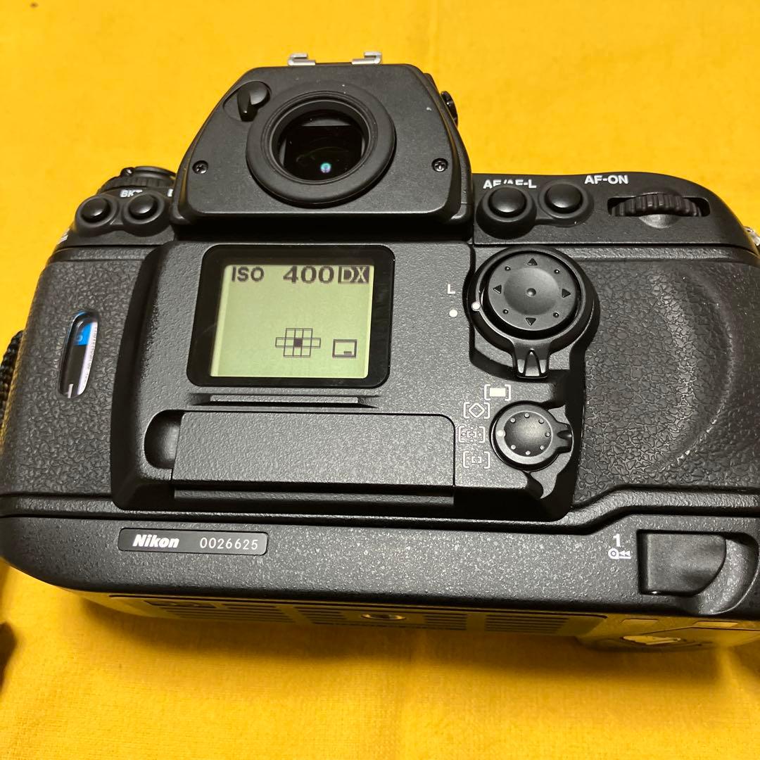 HIRO77様専用商談済良品Nikon F6 フィルムカメラ - メルカリ