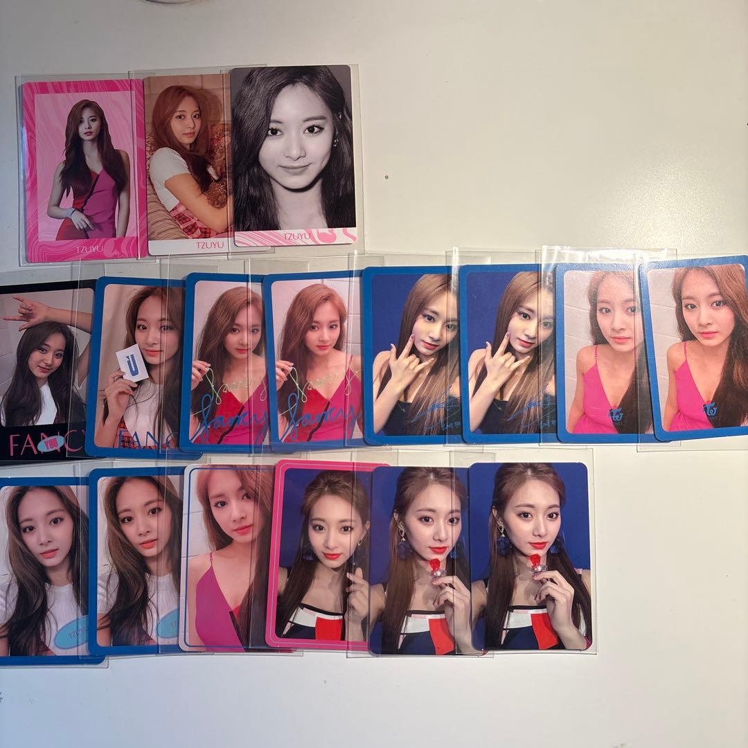 ツウィ トレカ fancy twice 2コンプ多め - メルカリ