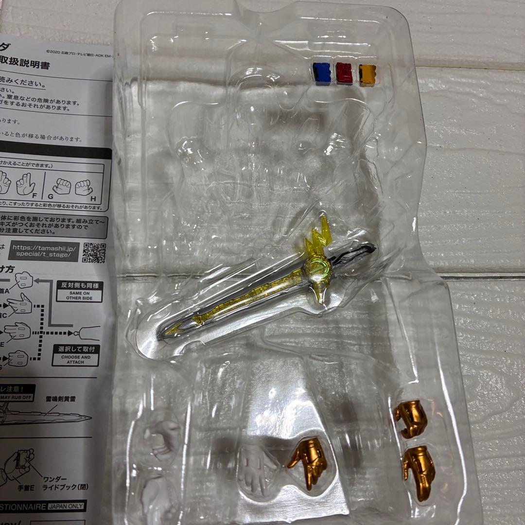 即購入可能　S.H.Figuarts　仮面ライダーエスパーダ