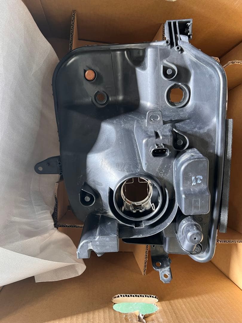 スズキ純正 エブリィDA17V 左側ヘッドライト 取り付け補修歴あり