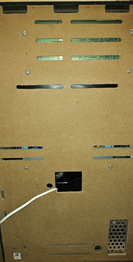 パチスロ 実機 梅松パラダイス コイン不要機つき - メルカリ