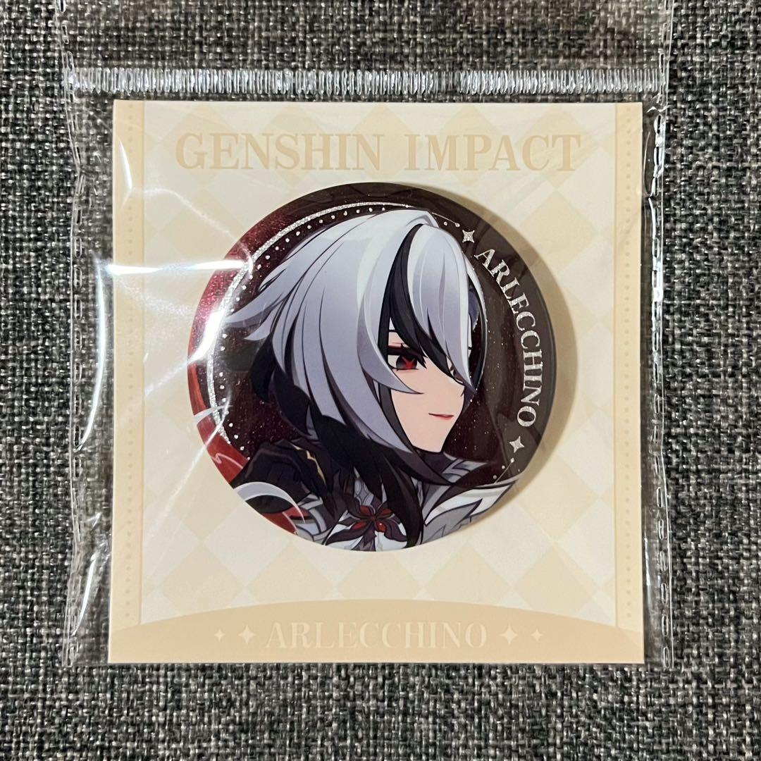 公式正規品 原神 アルレッキーノ 缶バッジ 召使 予告番組 バッチ