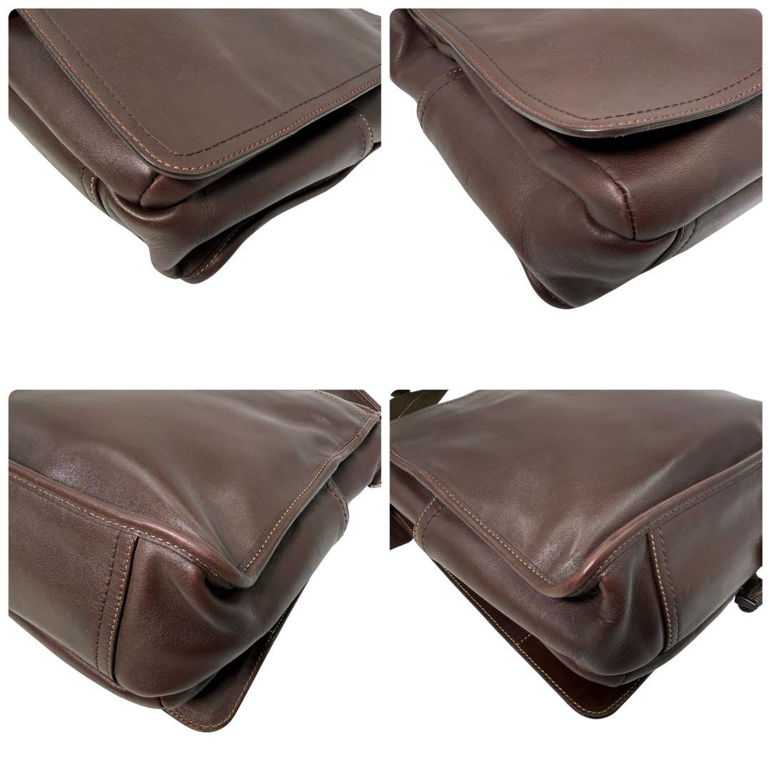 《入手困難》コーチ メッセンジャーバック レザー フラップ 斜めがけ