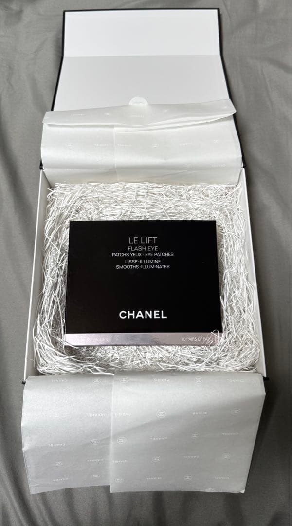 未使用 CHANEL LL フラッシュ アイ 目もと用トリートメントシート