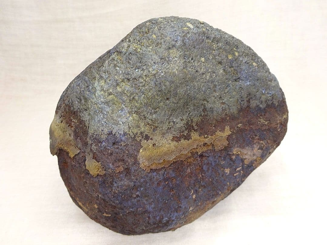 超希少!!高線量!!カムイ薬石(97)お風呂用